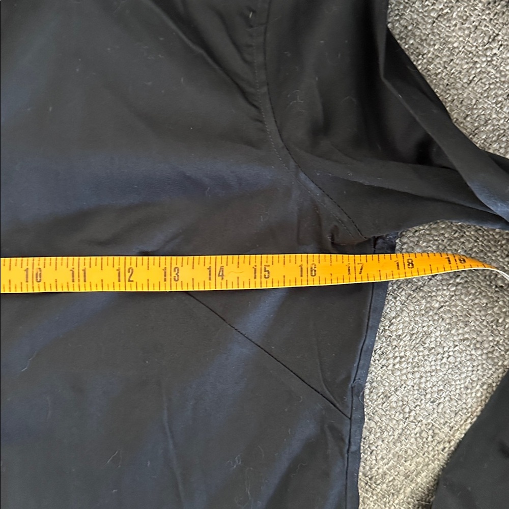 Banana Republic Black Non-Iron Fitted Shirt 6 Petite - Picture 5 of 7